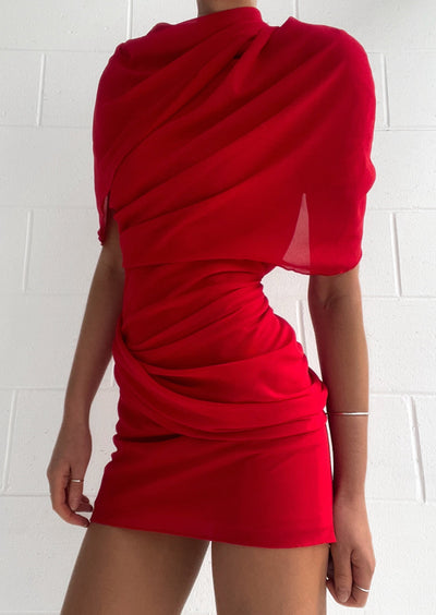 Lynn | Verführerisches Off-Shoulder Kleid in Rot