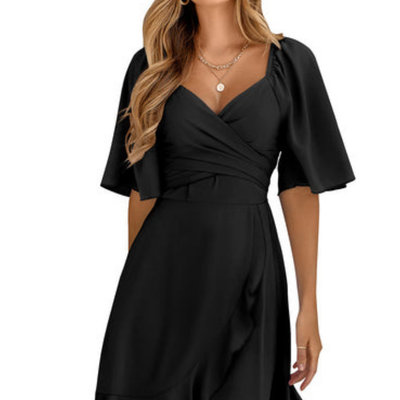 Lyanis - Das feminine Wickelkleid für stilvolle Eleganz