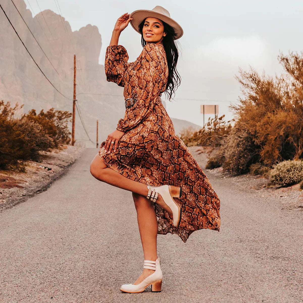 Wooden Walk - Edle High Heels