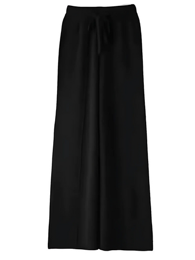 ELVINA – DIE STRICKHOSE MIT WEITEM BEIN FÜR STILVOLLE GEMÜTLICHKEIT