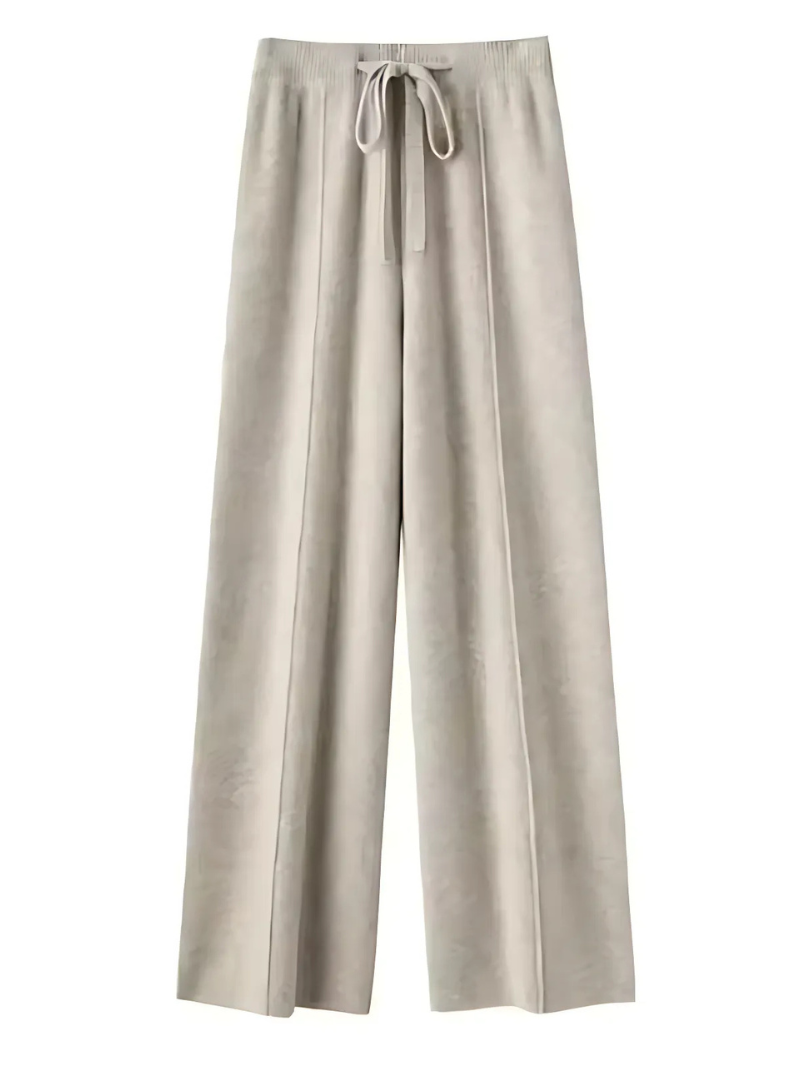 ELVINA – DIE STRICKHOSE MIT WEITEM BEIN FÜR STILVOLLE GEMÜTLICHKEIT