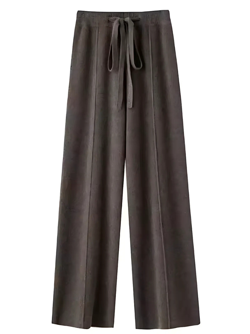 ELVINA – DIE STRICKHOSE MIT WEITEM BEIN FÜR STILVOLLE GEMÜTLICHKEIT