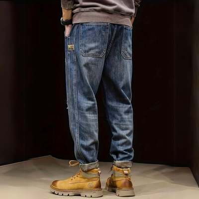 Tyronel - Entspannt. Vielseitig. Lässig. – Die Jeans bringen Komfort und Coolness in perfekten Einklang.