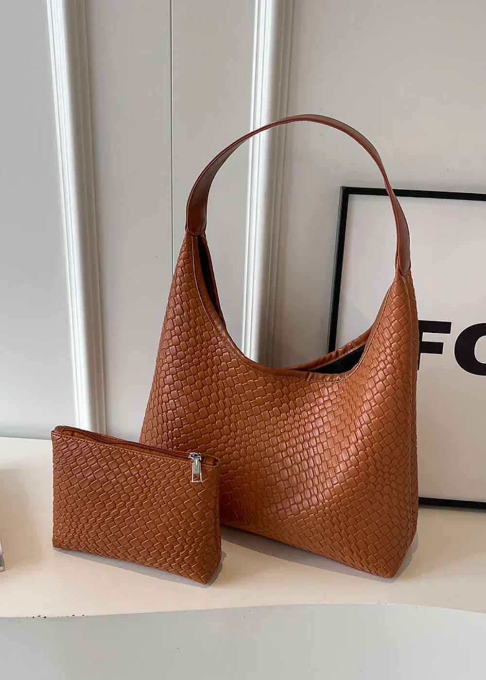 Geflochtene Umhängetasche – Vegan Leder mit Innentasche