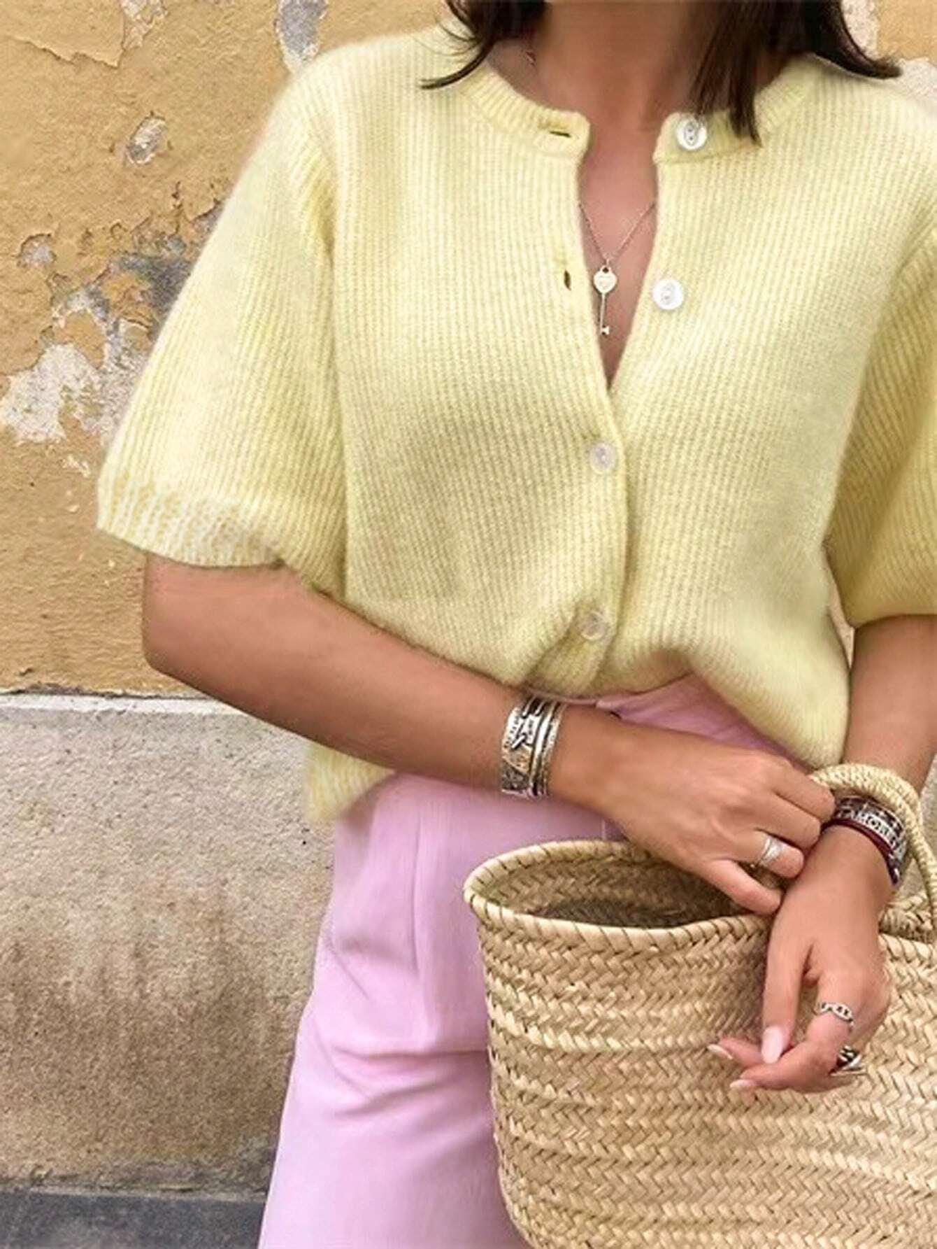 Strick-Cardigan mit kurzen Ärmeln – Lässig, Leicht & Ideal für den Sommer