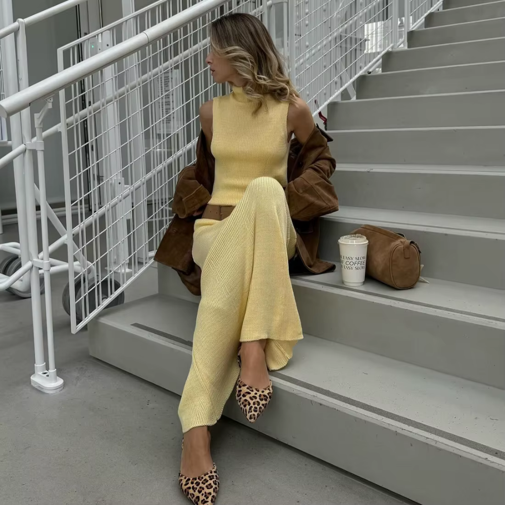 SOLÉANE – DAS ELEGANTE STRICK-ZWEITEILER-SET MIT MAXIROCK FÜR SONNIGE AUFTRITTE