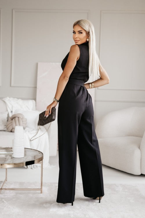 Ärmelloser Jumpsuit – Elegante Passform mit luxuriösem Stoff