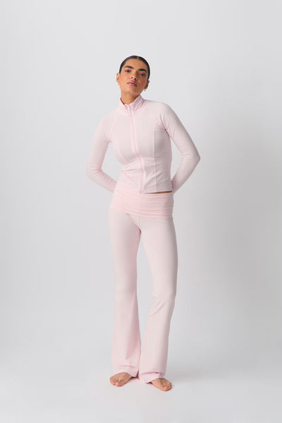 Nina | Zartes Rosa Outfit