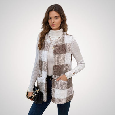 Julia | Ärmellose Strickjacke