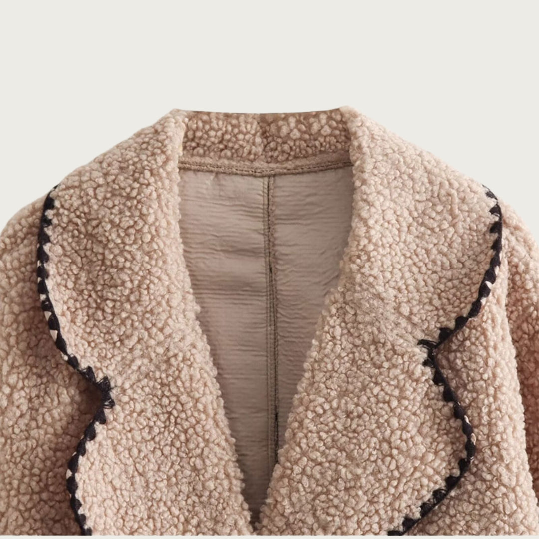 Lena | Zeitlose Wolle Jacke mit V-Ausschnitt