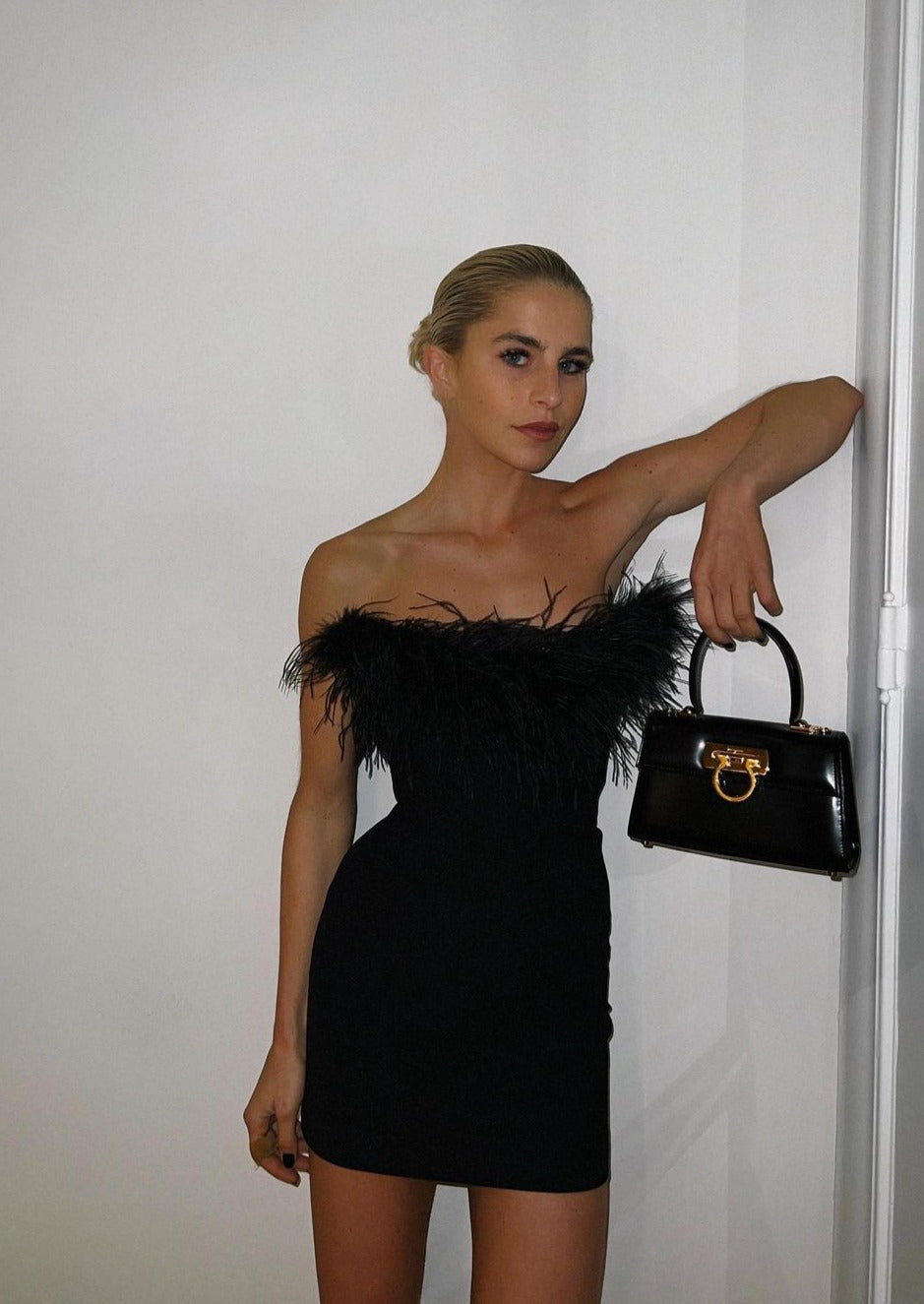 Grete | Elegantes Minikleid – Zeitloses Design für Feminine Eleganz