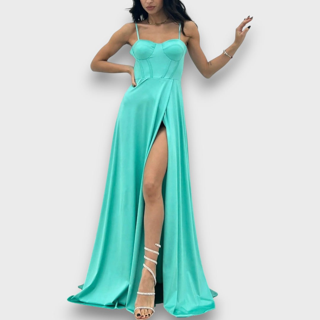 Victoria – Schulterfreies Abendkleid mit Rückenschnürung