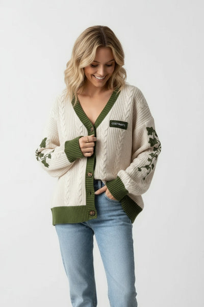 Viola | Damen-Strickpullover mit Stickerei