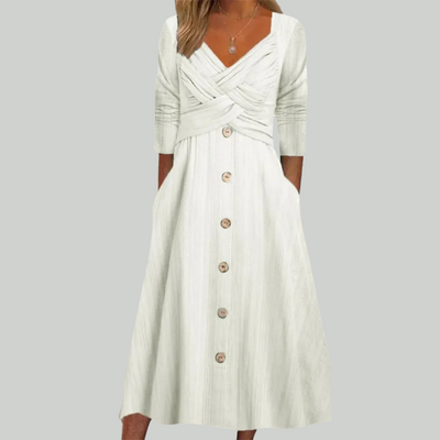 Ida | Elegantes & Figurbetontes Kleid mit Knöpfen und überkreuzten Details