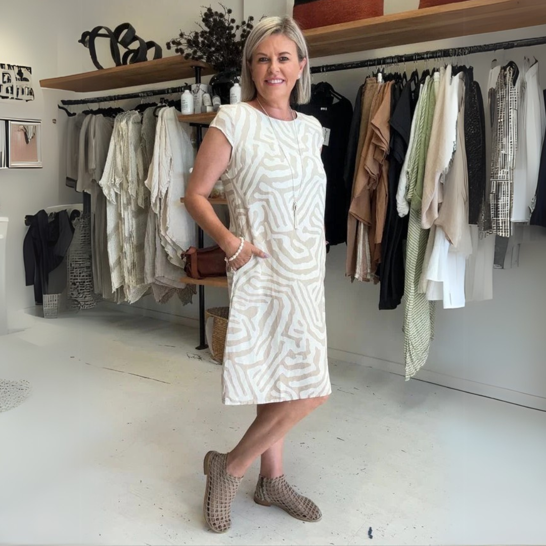 Nelia | Sommerkleid mit Rundhalsausschnitt und elegantem Muster