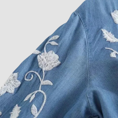 Sireya - Ihre neue Lieblingsstrickjacke für stilvolle Leichtigkeit.