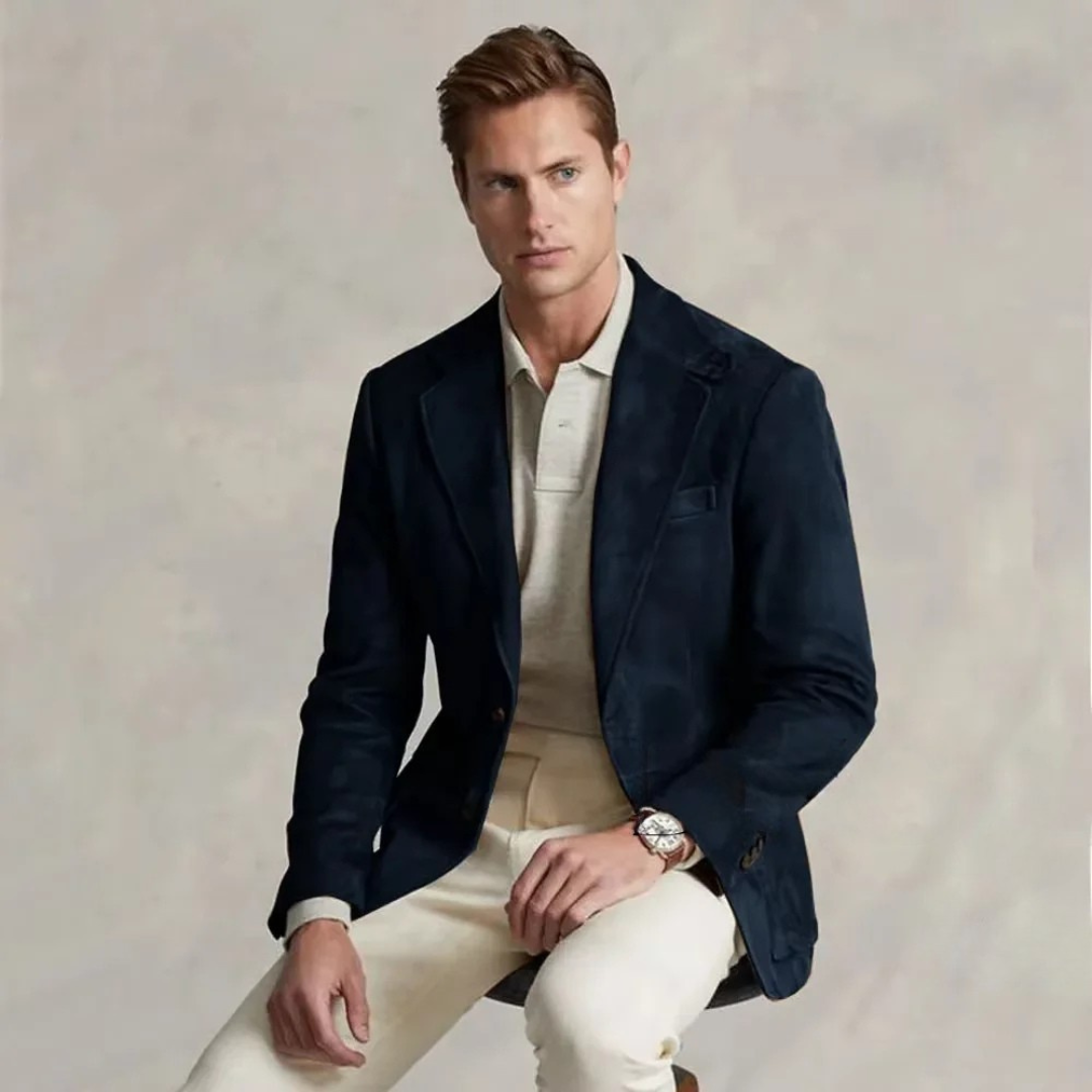 HENNING I STILVOLLER BLASER