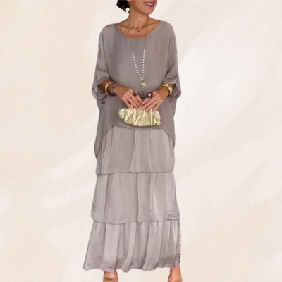 Elvéra – Fließendes Maxikleid mit Rundhalsausschnitt