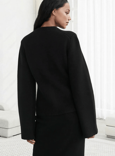 Maria | Klassische Damen-Strickjacke mit Knopfleiste