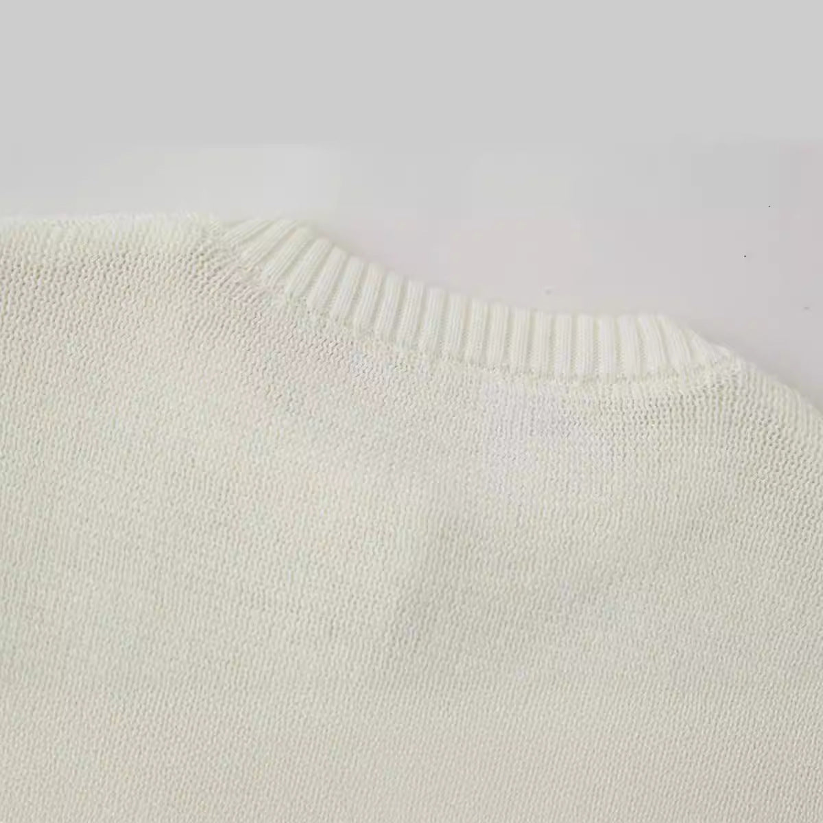 Elegantes Minikleid mit kurzen Ärmeln und Knopfleiste für Damen