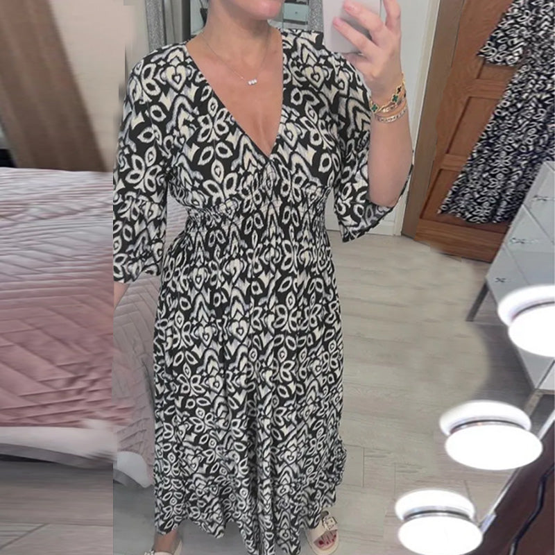 Vera Kleid mit V-Ausschnitt und weiten Ärmeln