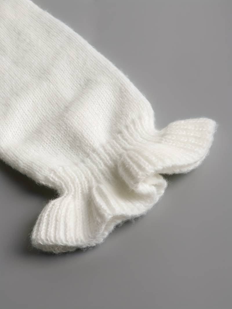 Lilian | Plain Sweater mit V Nacken und Knoten