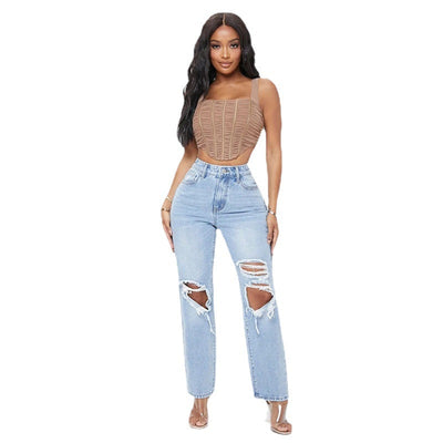 Keryn - Dein Sommer-Must-have: Die Hellblaue High-Waist-Jeans mit klassischem Schnitt