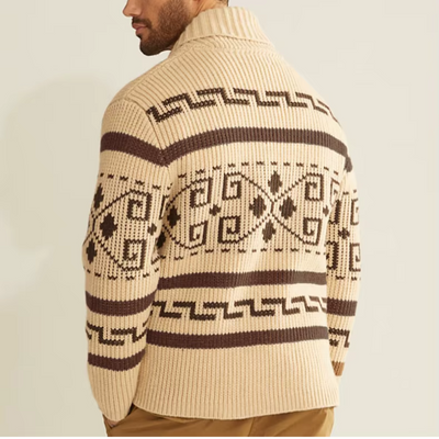 Avon – Die Strickjacke für markante Looks