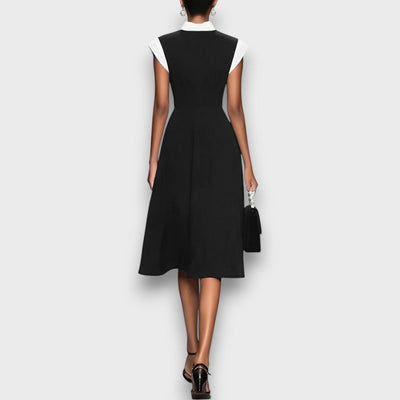 Arlisse – Midi-Kleid mit quadratischem Ausschnitt