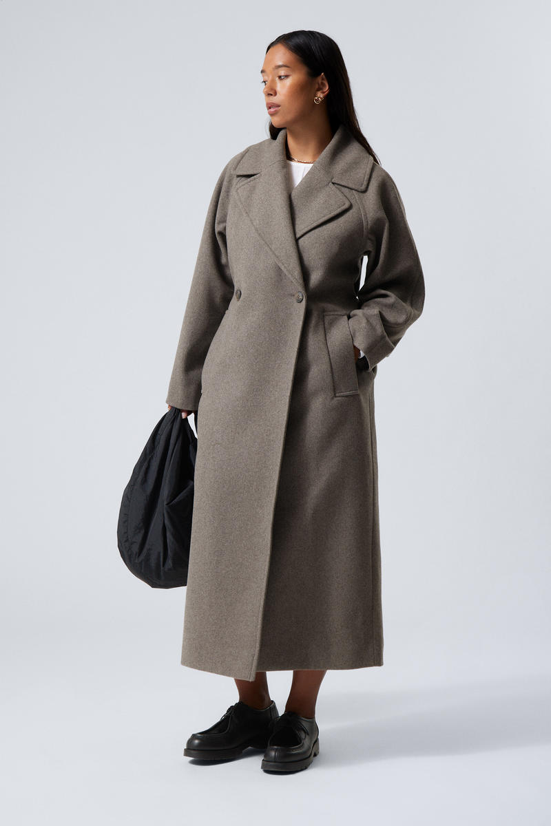 Oversized long wool coat