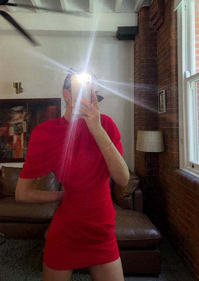 Lynn | Verführerisches Off-Shoulder Kleid in Rot