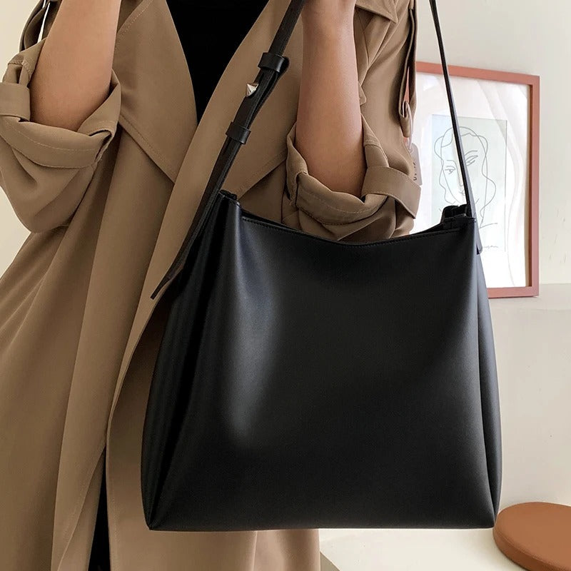 Bella - Geräumige Tasche