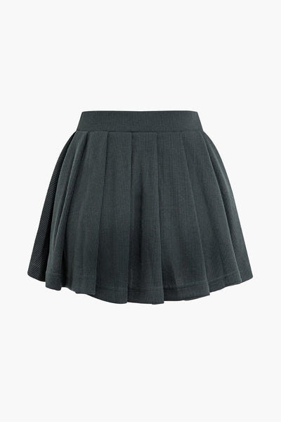 Ina | Sportliches Zweiteiler-Set mit Zip-Jacke & Plissee-Rock