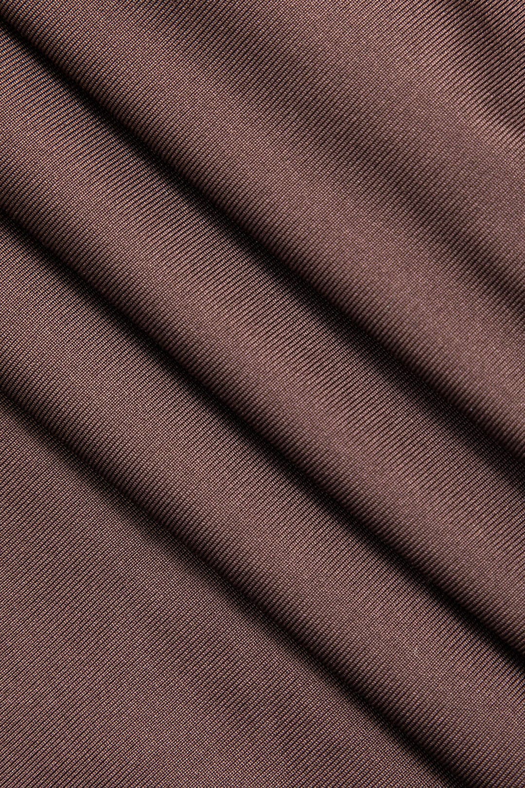 Melody | Asymmetrisches Zweiteiler-Set mit One-Shoulder Crop-Top & Maxi-Rock