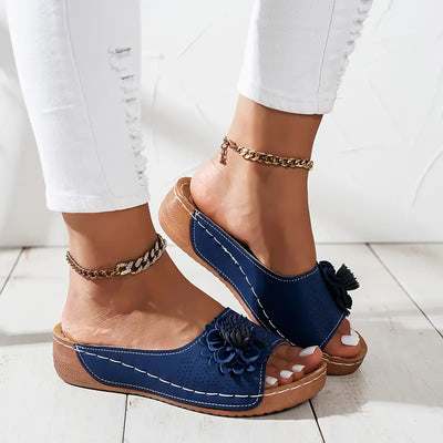 Zaria | Orthopädische Sandalen mit Blumenmotiv