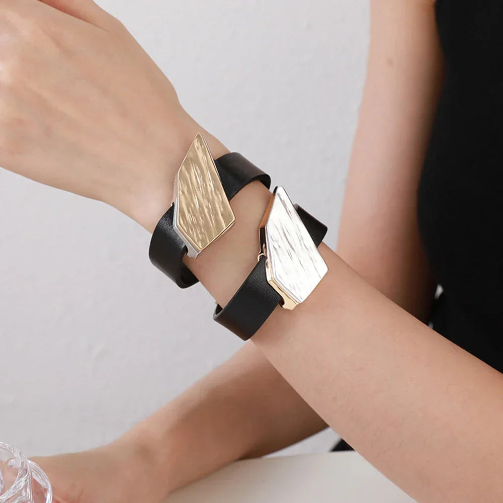 Geometrisches Damen Armreif Vintage Punk Style mit Magnetverschluss