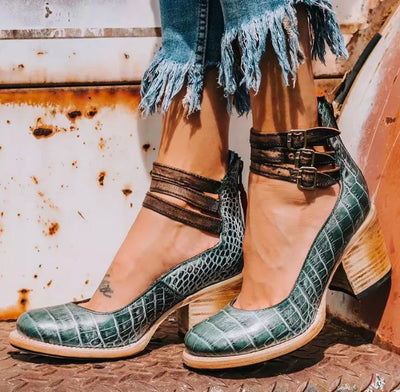 Cosette – Vintage-Pumps mit Knöchelriemen aus Leder