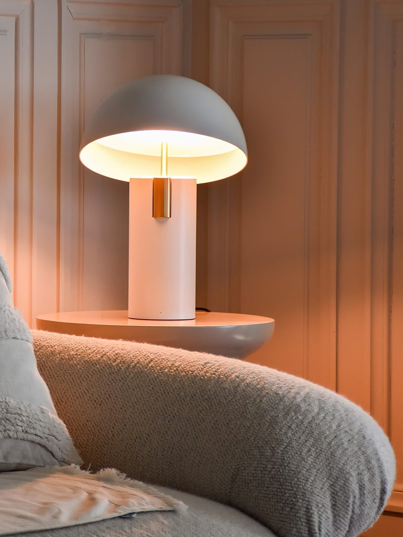Zendoo | Retro-inspirierte Tischlampe im Luxus Design