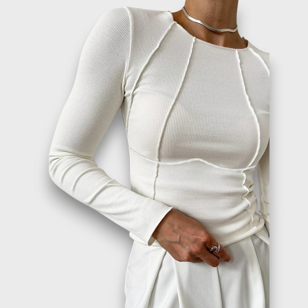 Clara – Geripptes Slim-Fit Langarmtop