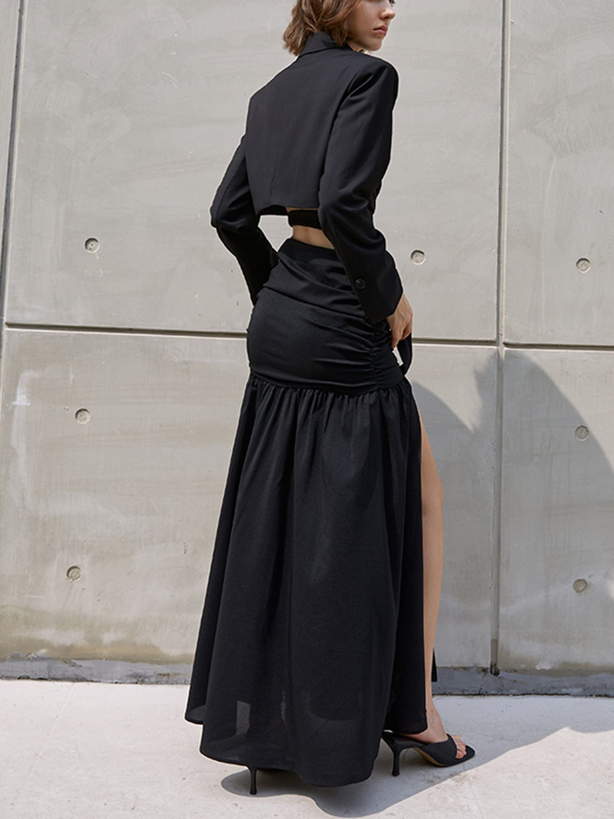 Emilia | Elegantes Zweiteiler-Set mit Cropped Blazer & Maxi-Rock