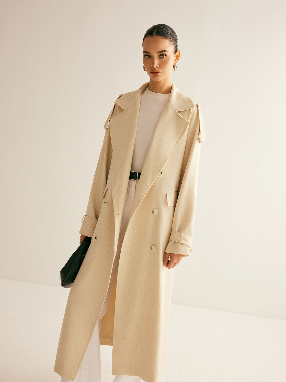 Jonas | Gürteltrenchcoat mit Revers und Taschen