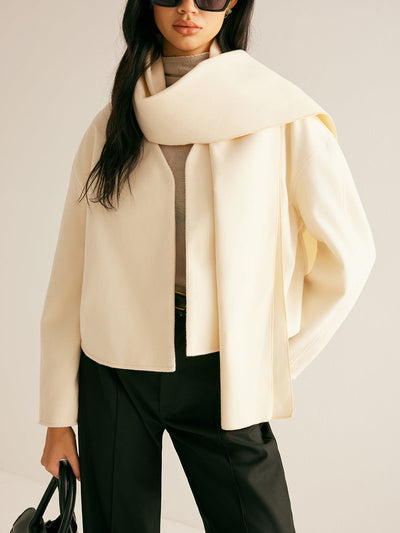 Eva | Klassischer Kurzmantel mit Schal