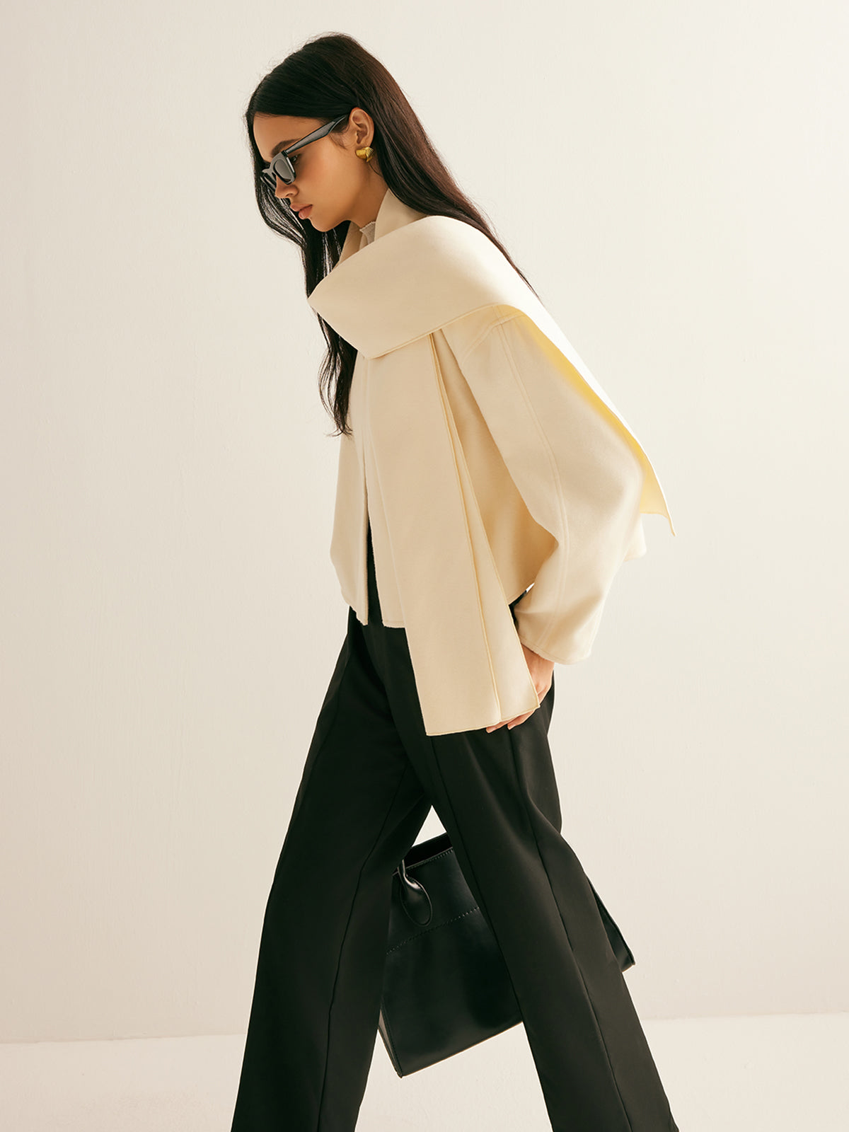 Eva | Klassischer Kurzmantel mit Schal