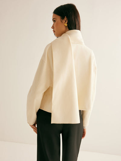 Eva | Klassischer Kurzmantel mit Schal