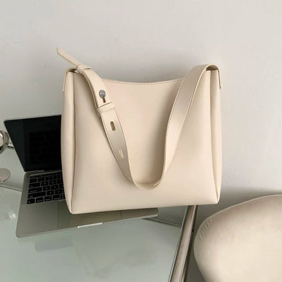 Bella - Geräumige Tasche