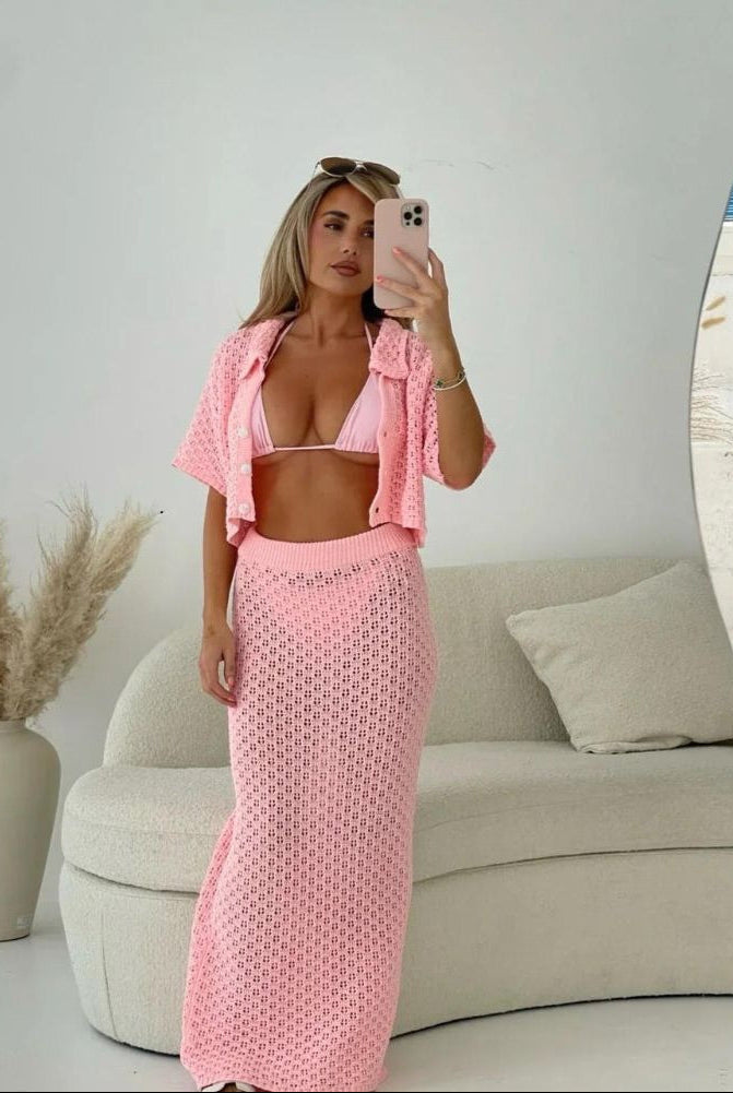 ADELE I STILVOLLES HÄKELSET