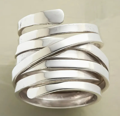 Wirbel Design Vintage Ring