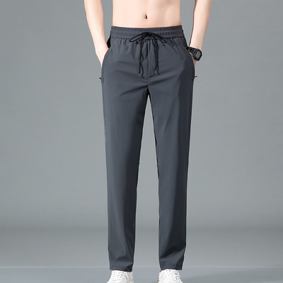 Thomas | Leichte, atmungsaktive, feuchtigkeitsableitende Laufhose