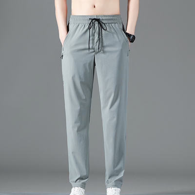 Thomas | Leichte, atmungsaktive, feuchtigkeitsableitende Laufhose