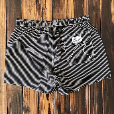 Marty | Trendige gestreifte Badeshorts mit schnelltrocknendem Material